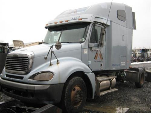 FREIGHTLINER COLUMBIA 120