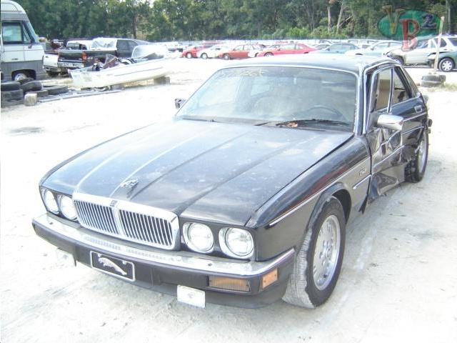 JAGUAR XJ6