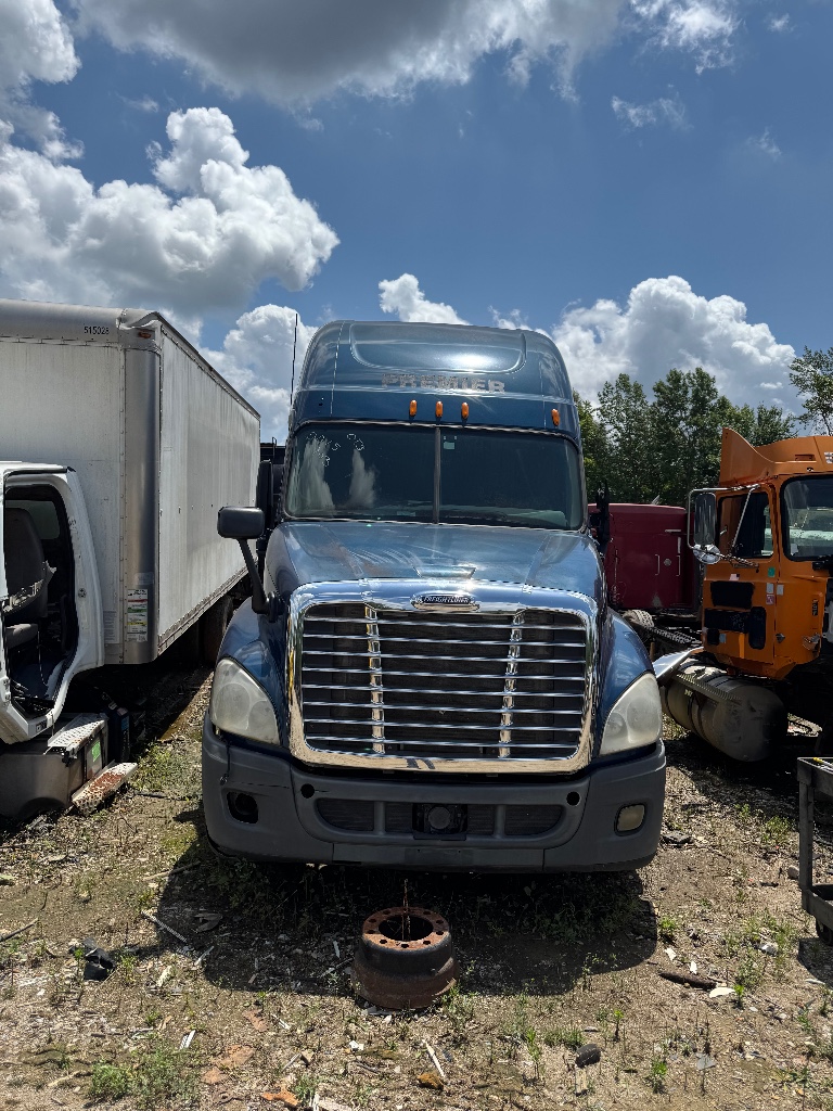 FREIGHTLINER CASCADIA
