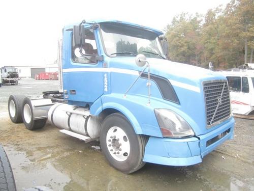 VOLVO VNL
