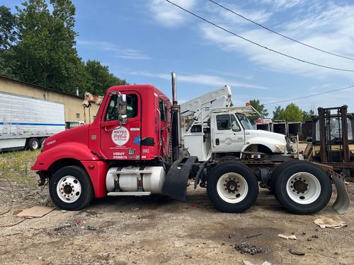 FREIGHTLINER COLUMBIA