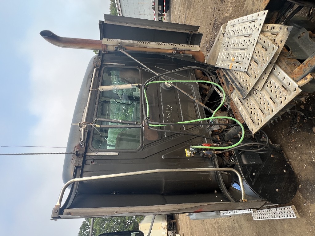 MACK CXU612