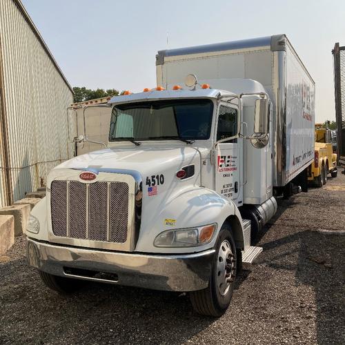 PETERBILT 337