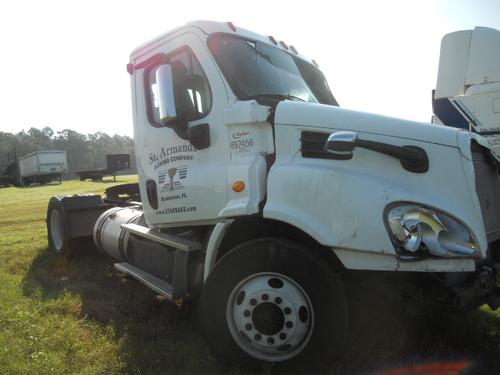 FREIGHTLINER Cascadia