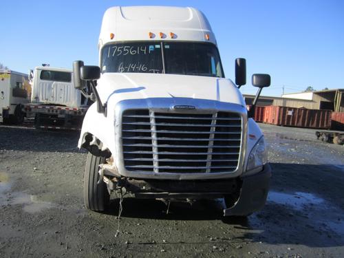 FREIGHTLINER CASCADIA 125