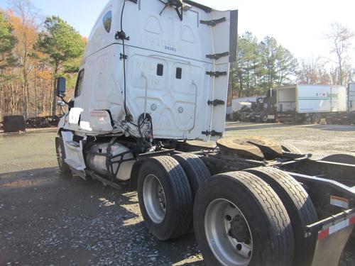 FREIGHTLINER CASCADIA 125