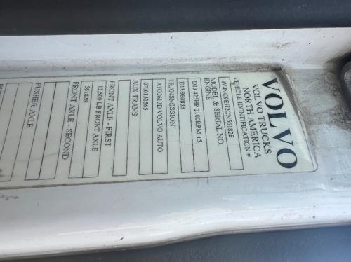 VOLVO VNL