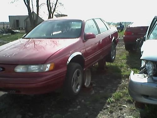 FORD TAURUS