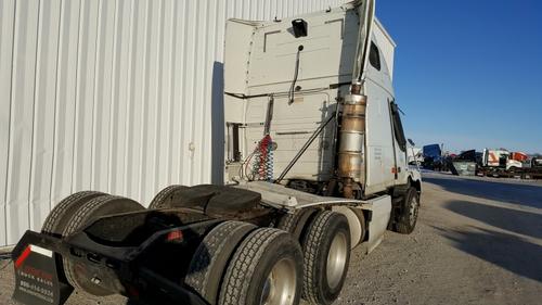 VOLVO VNL