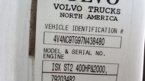 VOLVO VNL