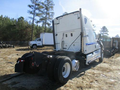 FREIGHTLINER CASCADIA 125