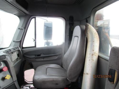 FREIGHTLINER COLUMBIA 112