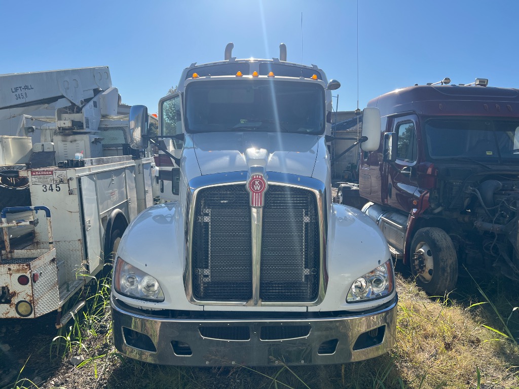 KENWORTH T660