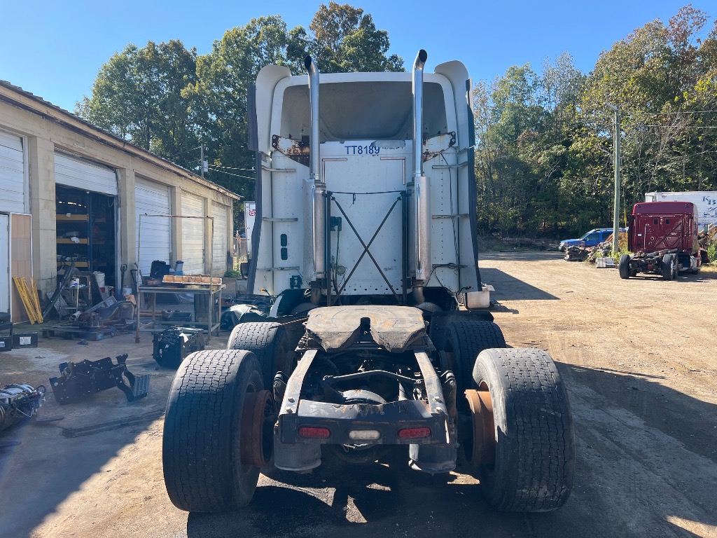 FREIGHTLINER COLUMBIA