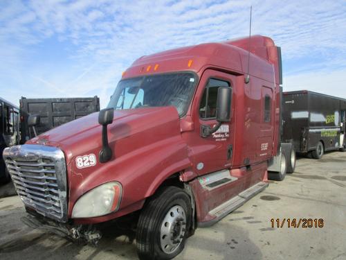 FREIGHTLINER CASCADIA 125