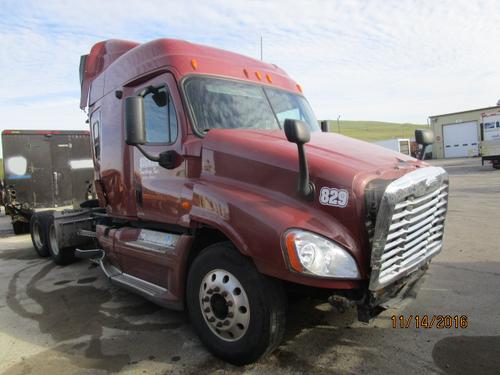 FREIGHTLINER CASCADIA 125