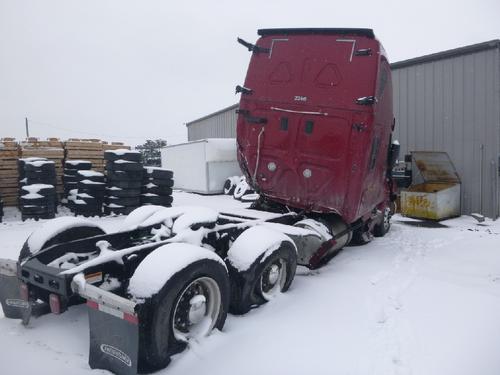 FREIGHTLINER CASCADIA 125