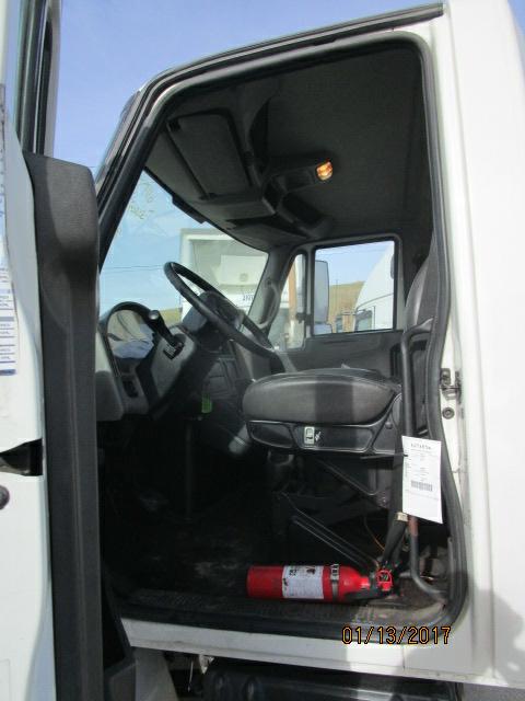 INTERNATIONAL 4300