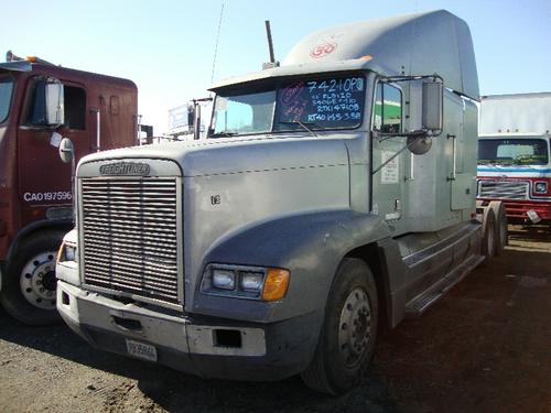 FREIGHTLINER FLD120