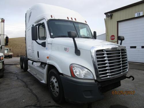 FREIGHTLINER CASCADIA 125