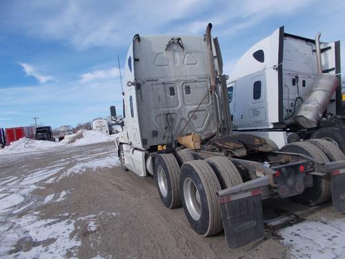 FREIGHTLINER CASCADIA 125