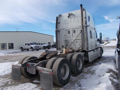 FREIGHTLINER CASCADIA 125