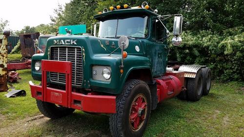 MACK RD688S