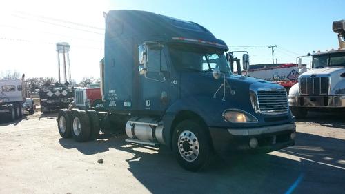 FREIGHTLINER COLUMBIA 120