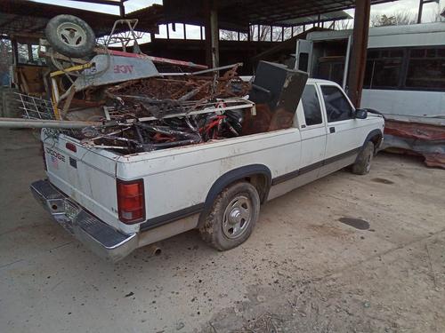 DODGE DAKOTA