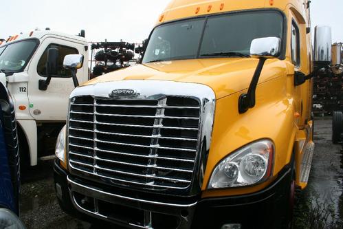 FREIGHTLINER CASCADIA 125