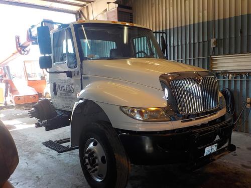 INTERNATIONAL 4300