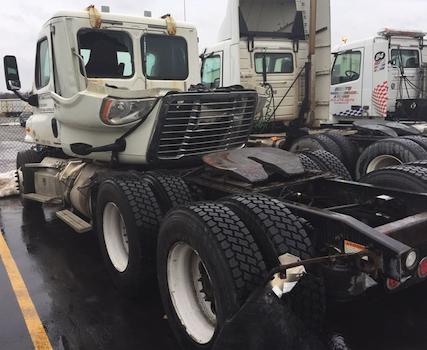 FREIGHTLINER CASCADIA