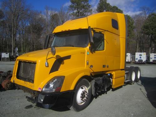 VOLVO VNL