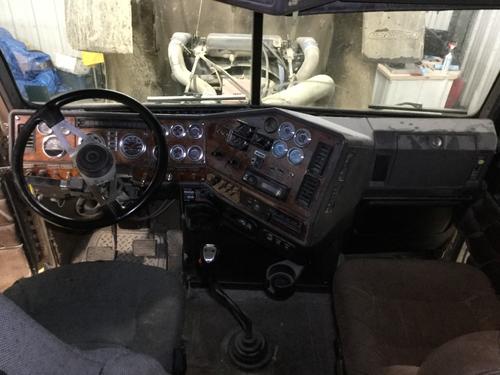 FREIGHTLINER CLASSIC XL