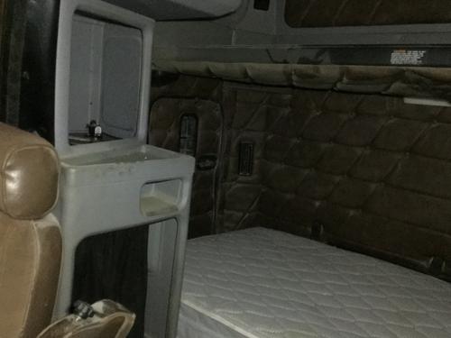 FREIGHTLINER CLASSIC XL