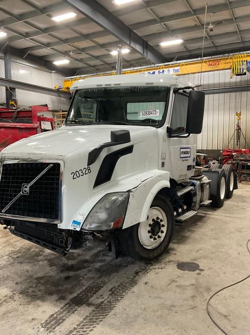 VOLVO VNL