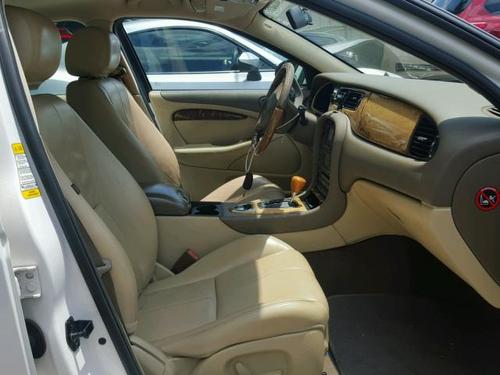 JAGUAR S TYPE
