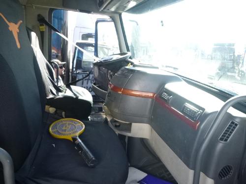 VOLVO VNL