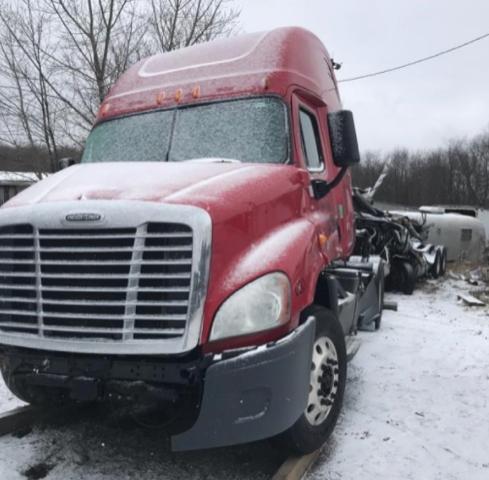 FREIGHTLINER CASCADIA