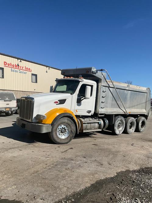 PETERBILT 567