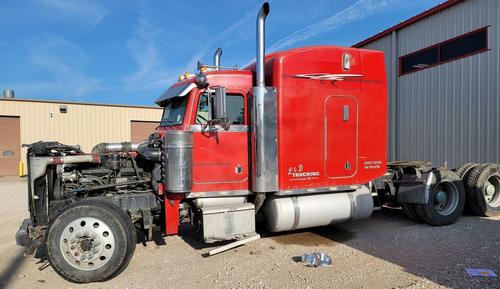 PETERBILT 379