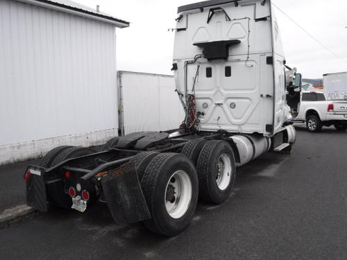 FREIGHTLINER CASCADIA 125