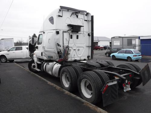 FREIGHTLINER CASCADIA 125