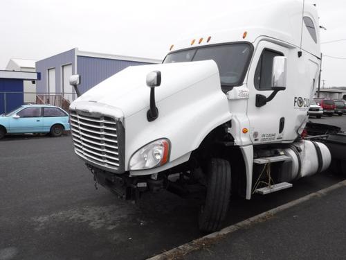 FREIGHTLINER CASCADIA 125