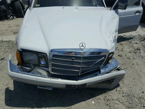 MERCEDES-BENZ MERCEDES 560