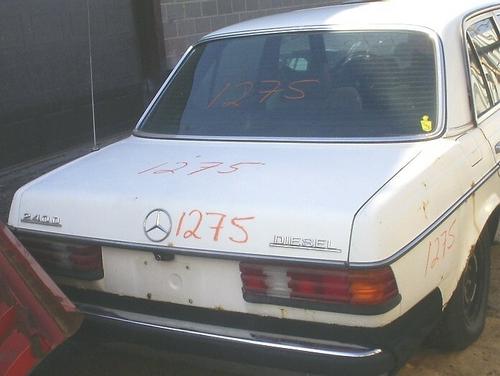 MERCEDES-BENZ MERCEDES 240D