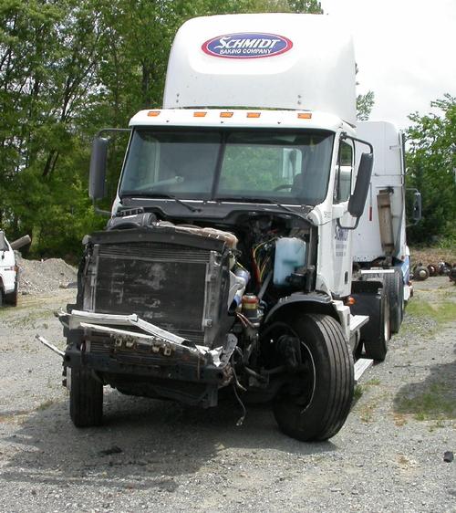 FREIGHTLINER COLUMBIA