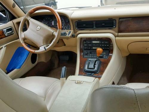JAGUAR XJ6