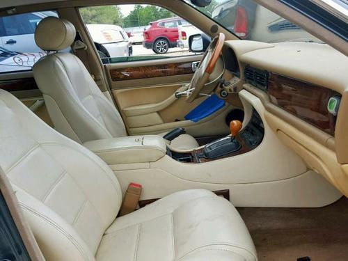 JAGUAR XJ6