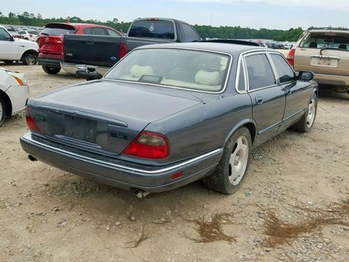 JAGUAR XJ6